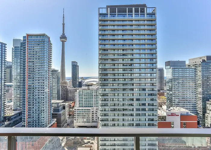 Noel Suites- Peter And Richmond St West