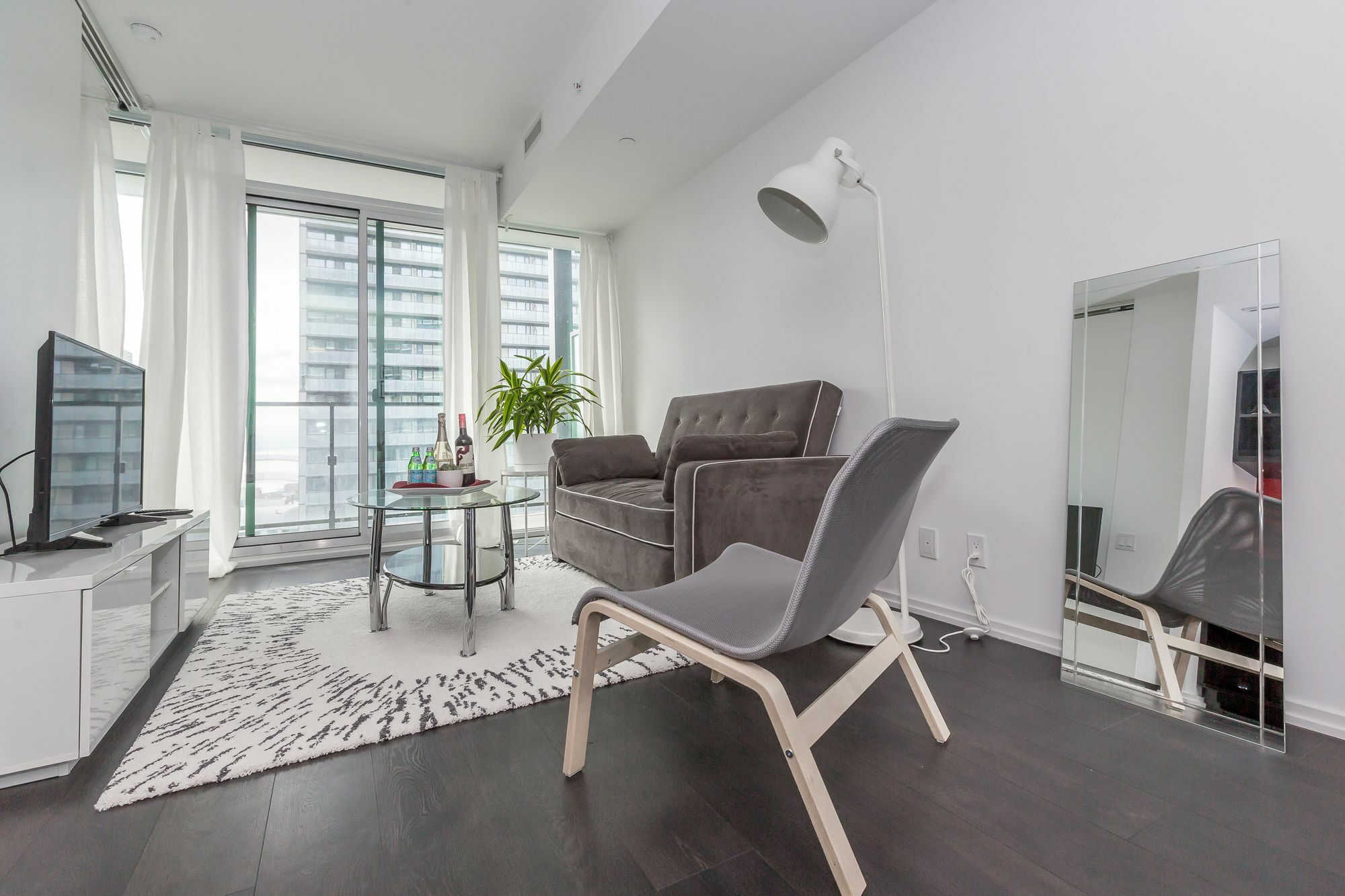 Noel Suites- Peter And Richmond St West 4* Toronto